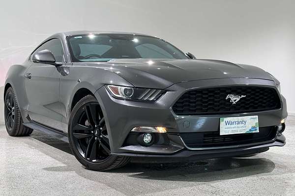 2017 Ford Mustang  FM