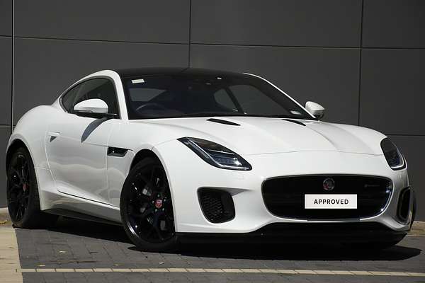 2017 Jaguar F-TYPE R-Dynamic 221kW X152