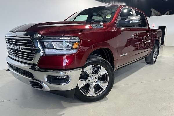 2024 RAM 1500 Laramie DT 4X4