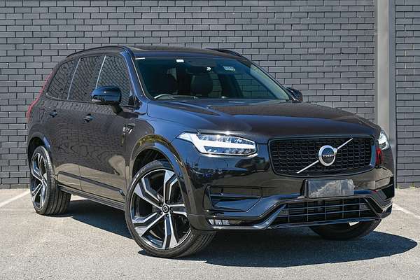 2020 Volvo XC90 T6 R-Design