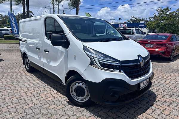 2022 Renault Trafic Premium 125kW X82