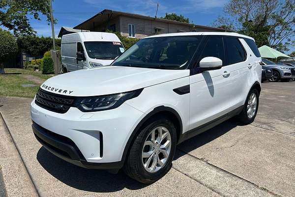 2018 Land Rover Discovery TD4 SE Series 5