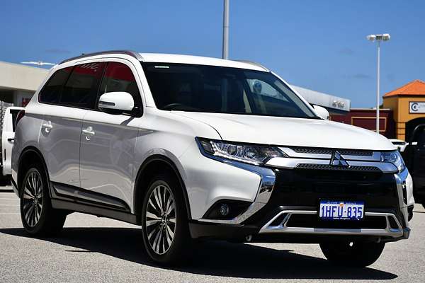 2021 Mitsubishi Outlander LS ZL