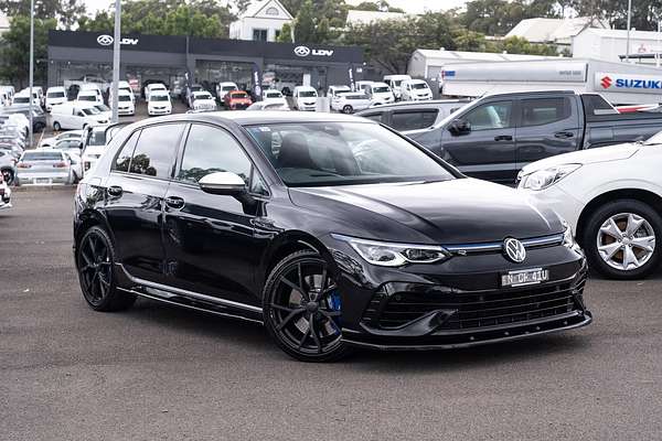 2022 Volkswagen Golf R 8