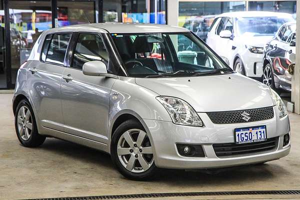 2009 Suzuki Swift S RS415