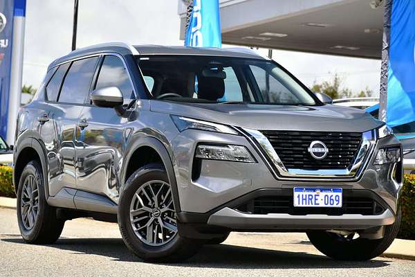 2022 Nissan X-TRAIL ST T33