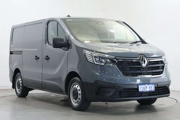 2023 Renault Trafic Premium X82