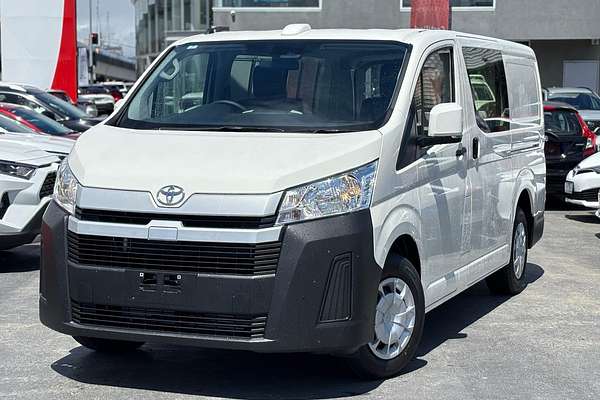 2024 Toyota Hiace GDH300R