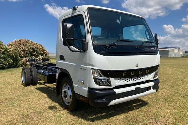 2024 Fuso Canter 815