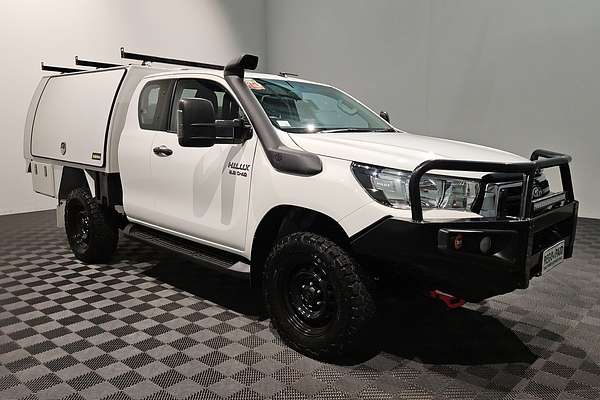 2018 Toyota Hilux SR GUN126R 4X4