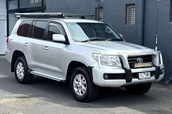 2009 Toyota Landcruiser GXL UZJ200R