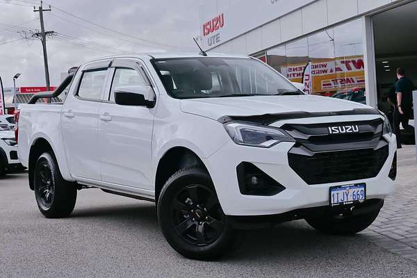 2024 Isuzu D-MAX LS-M 4X4