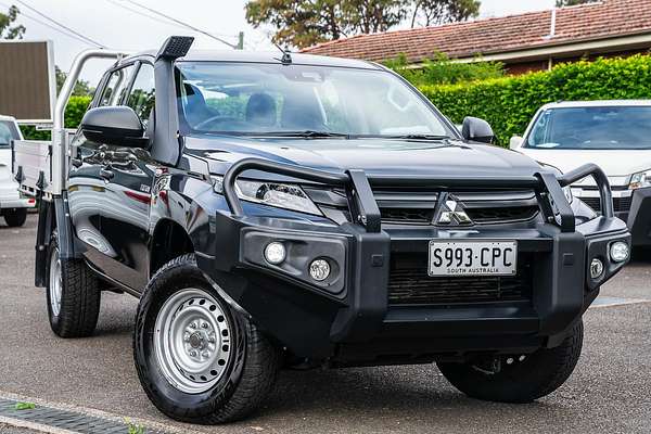 2021 Mitsubishi Triton GLX MR 4X4