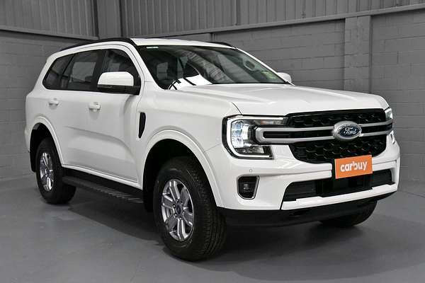 2024 Ford Everest Ambiente