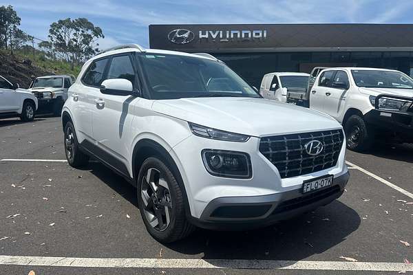 2024 Hyundai Venue Elite QX.V5