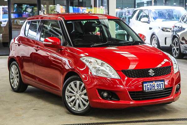 2013 Suzuki Swift GLX FZ