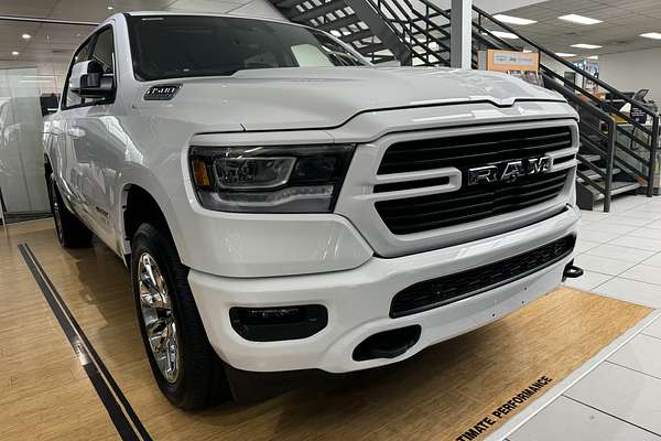 2024 RAM 1500 Laramie Sport RamBox DT 4X4 SWB