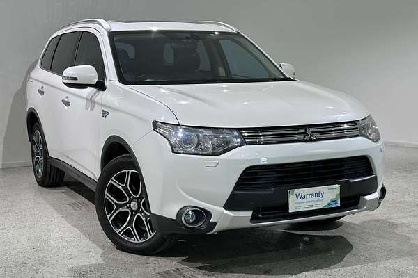 2015 Mitsubishi Outlander PHEV Aspire ZJ