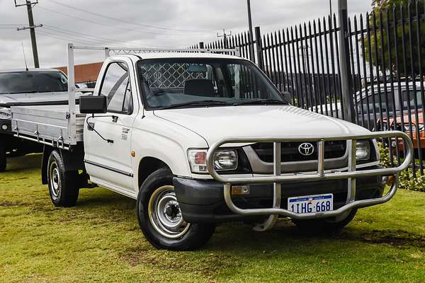 2004 Toyota Hilux RZN149R Rear Wheel Drive