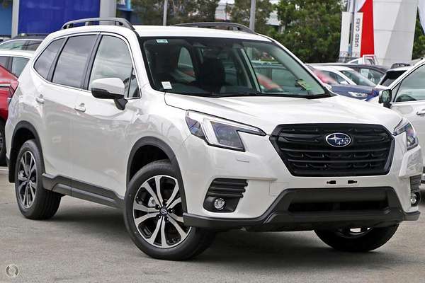 2024 Subaru Forester 2.5i Premium S5