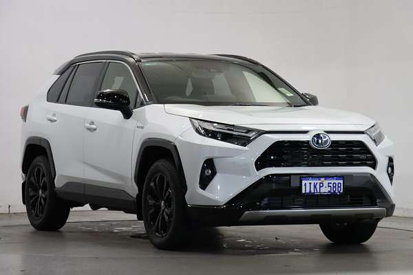 2024 Toyota RAV4 XSE AXAH52R