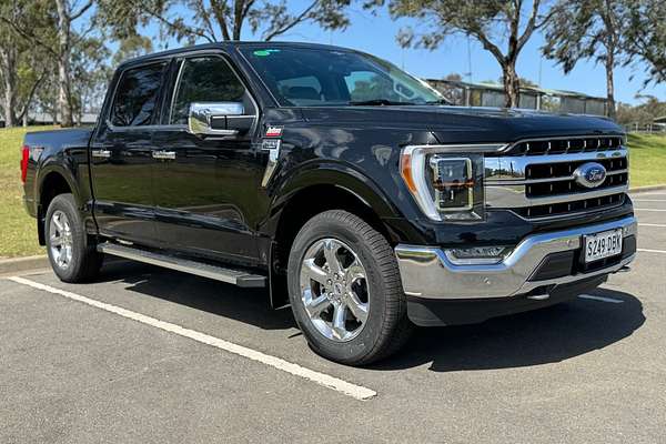 2023 Ford F-150 Lariat 4X4 SWB