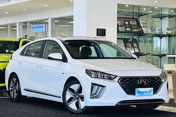 2020 Hyundai IONIQ Hybrid Premium AE.3