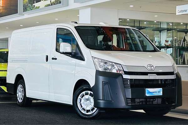 2021 Toyota Hiace GDH300R