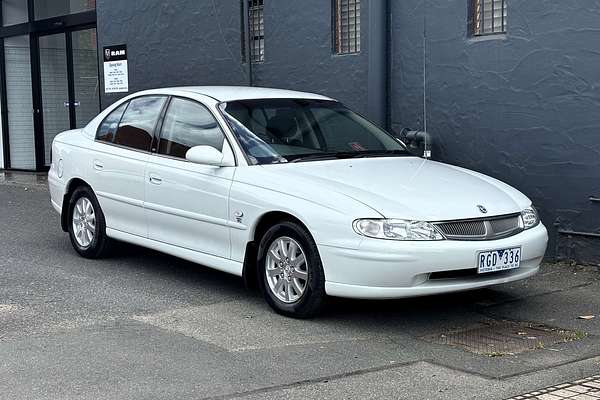 2001 Holden Berlina VX