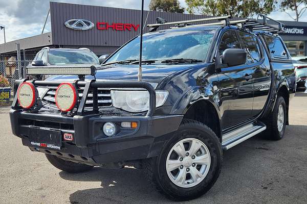 2013 Mitsubishi Triton GLX MN 4X4