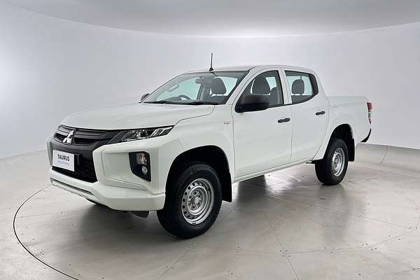 2020 Mitsubishi Triton GLX MR 4X4