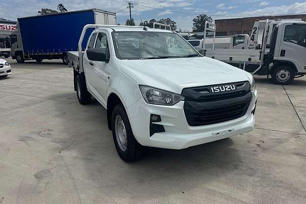 2024 Isuzu D-MAX SX High Ride  Rear Wheel Drive