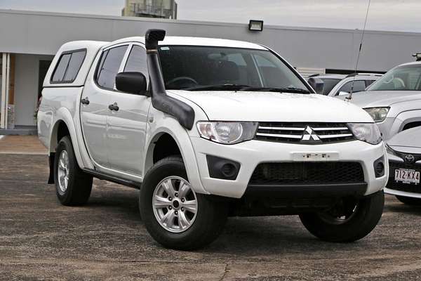 2014 Mitsubishi Triton GLX MN 4X4