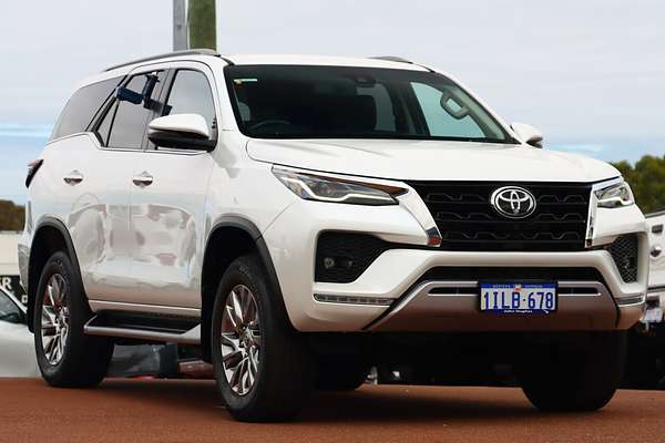 2022 Toyota Fortuner Crusade GUN156R