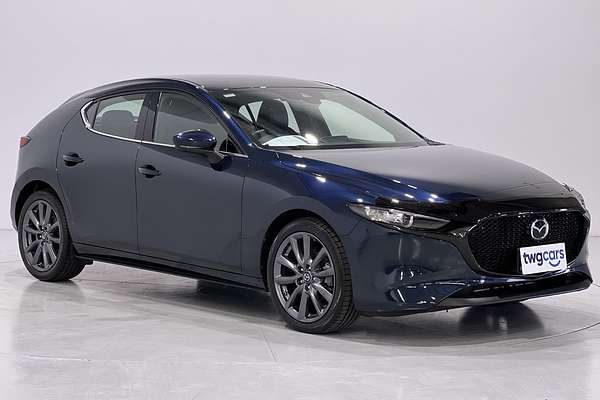 2022 Mazda 3 G20 Touring BP Series