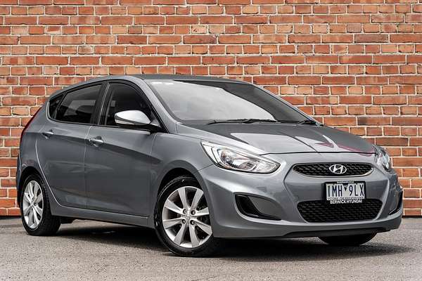 2018 Hyundai Accent Sport RB6