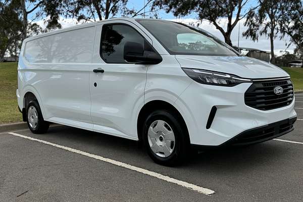 2024 Ford Transit Custom Trend LWB AV