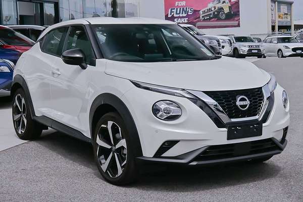 2023 Nissan JUKE ST-L F16