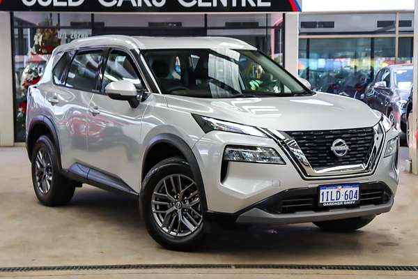 2024 Nissan X-TRAIL ST T33