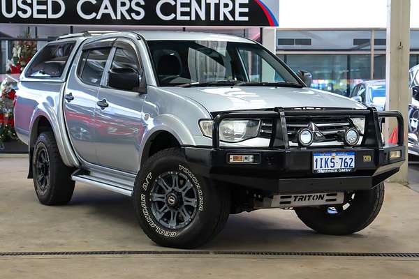 2015 Mitsubishi Triton GLX MN 4X4