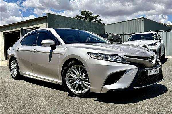 2018 Toyota Camry SL GSV70R