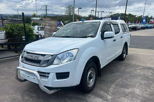 2014 Isuzu D-MAX SX  Rear Wheel Drive