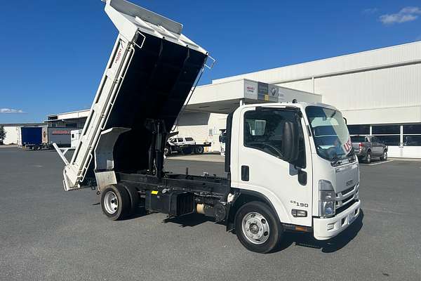 2021 Isuzu N Series NPR 65/45-190 Tipper