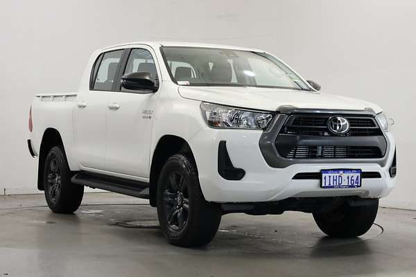 2024 Toyota Hilux SR GUN126R 4X4