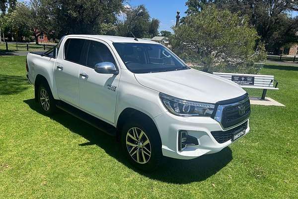 2020 Toyota Hilux SR5 GUN126R 4X4