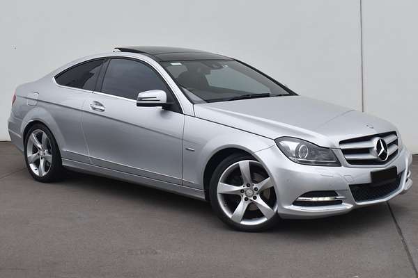 2012 Mercedes Benz C-Class C250 BlueEFFICIENCY C204