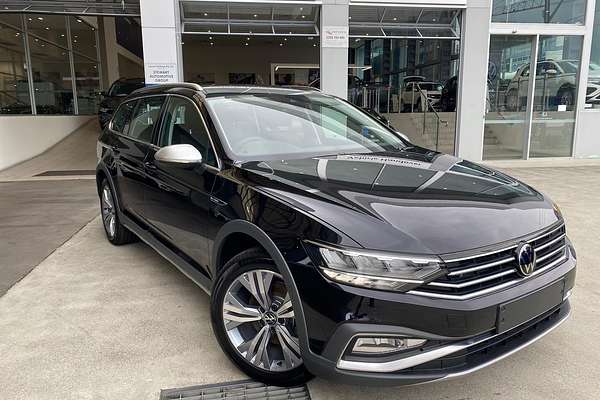 2023 Volkswagen Passat Alltrack 162TSI B8