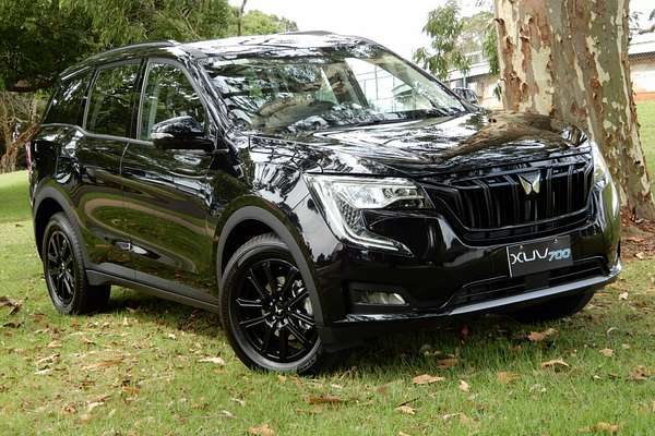 2024 Mahindra XUV700 Black Edition MY25