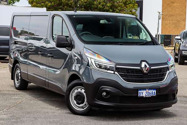 2021 Renault Trafic Premium 125kW X82