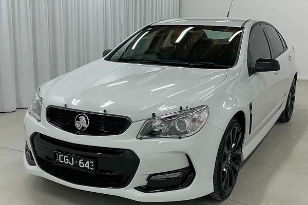 2016 Holden Commodore SV6 Black VF Series II